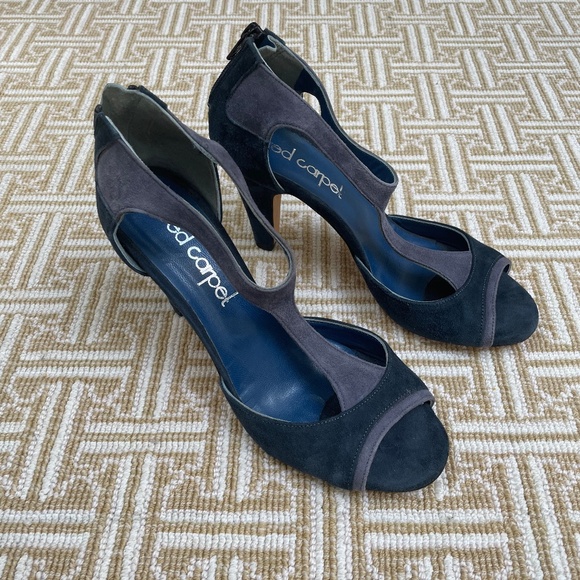 Never worn, Italian made, leather heels. Size 38. - Picture 1 of 3